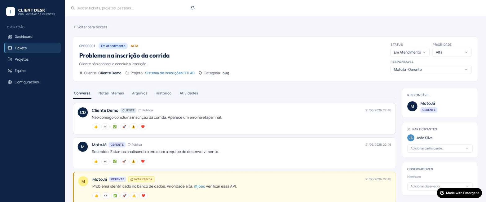 Interface do CRM GM Client Desk — tela de gestão de ticket